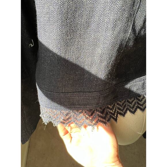 2001 Chanel Linen Blazer - Picture 14 of 15